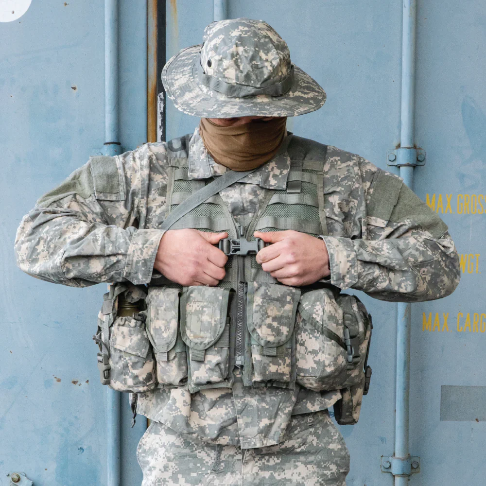 USGI ACU Fighting Load Carrier Vest - Image 6