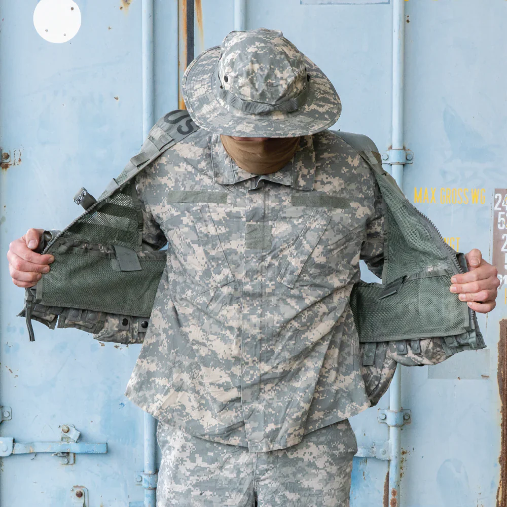 USGI ACU Fighting Load Carrier Vest - Image 8